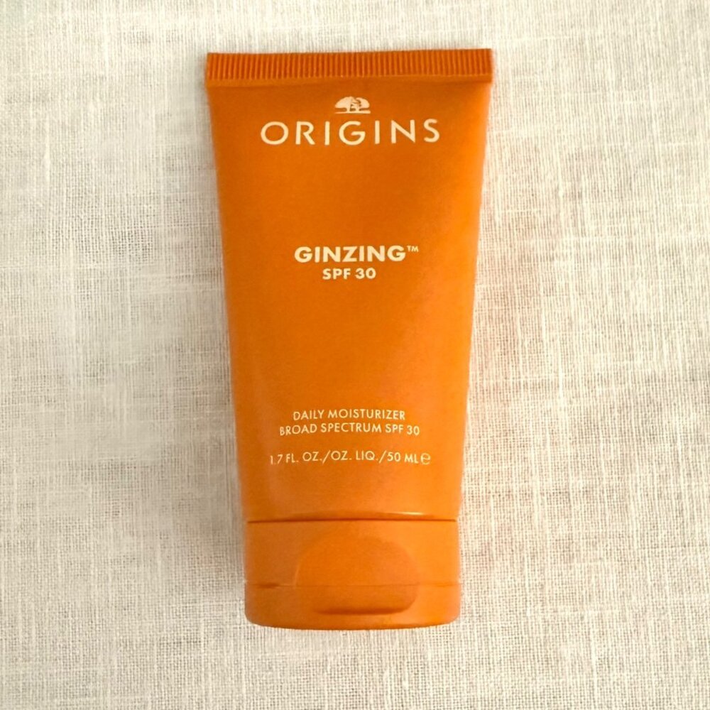 Origins Ginzing SPF 30 Daily Moisturizer Broad Spectrum Full Size 1.7 Fl Oz - Picture 5 of 7
